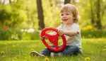 Das Kinderauto Lenkrad: Mehr Fahrspaß