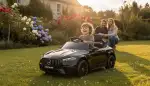 Sichere Fahrt: Kinderauto mit Fernbedienung